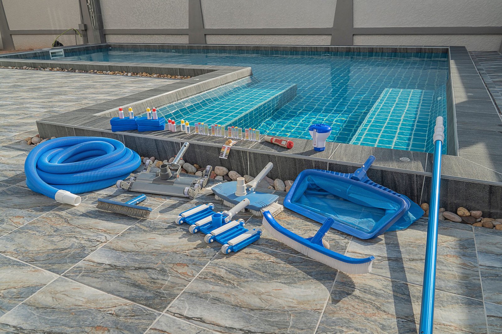 shutterstock 2268618575 scaled Smart Fluid